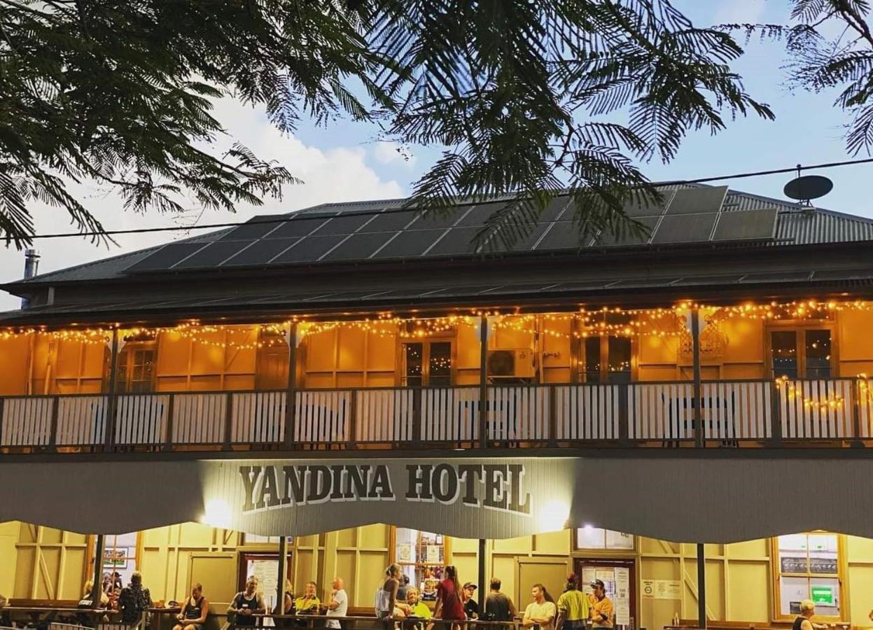 Yandina Hotel Esterno foto