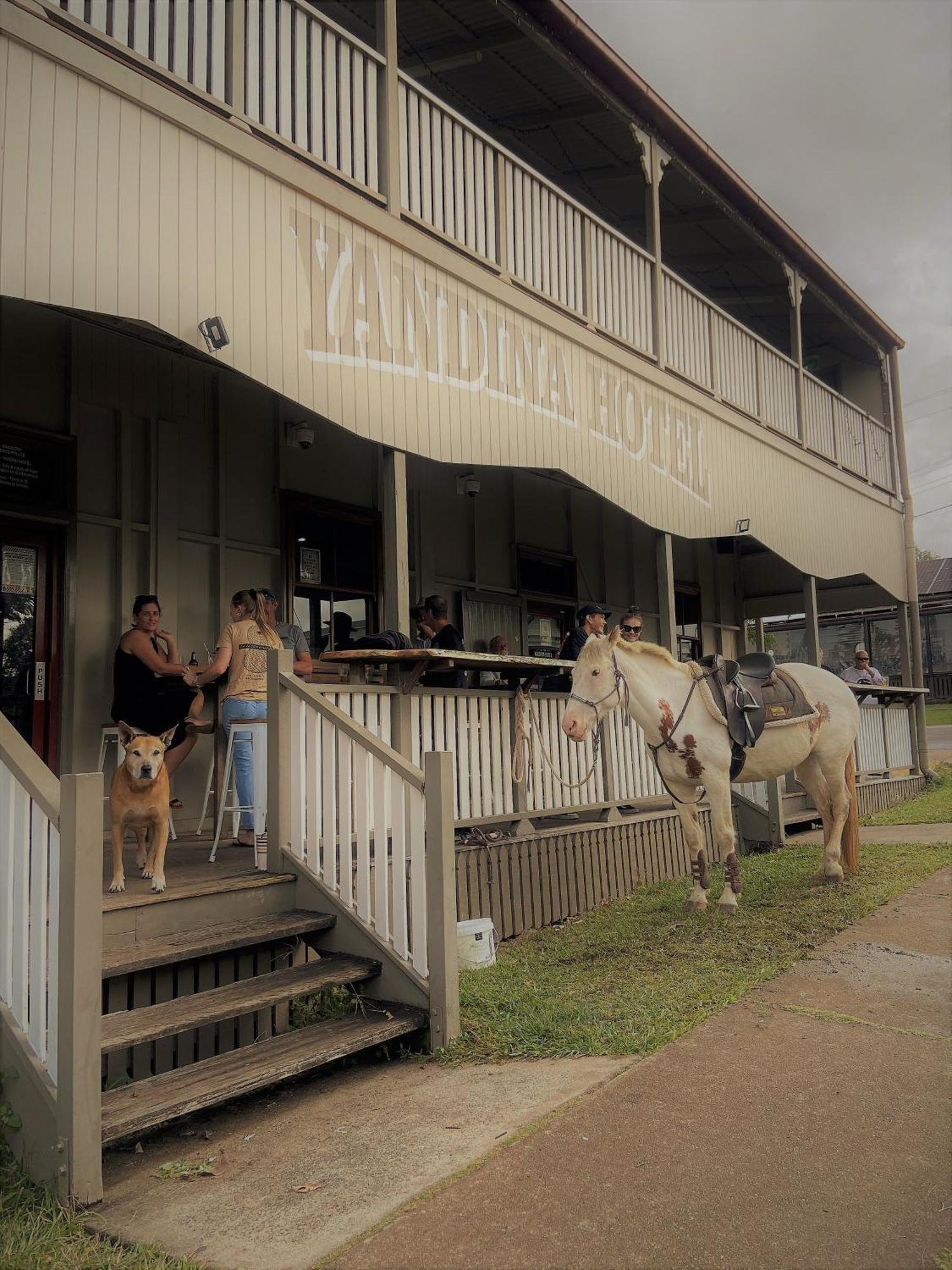 Yandina Hotel Esterno foto